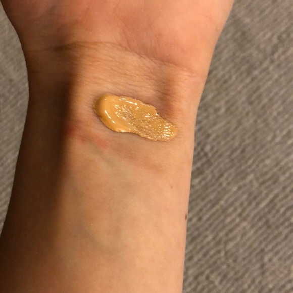 Lancôme TEINT IDOLE ULTRA WEAR foundation - Picture 5 of 5